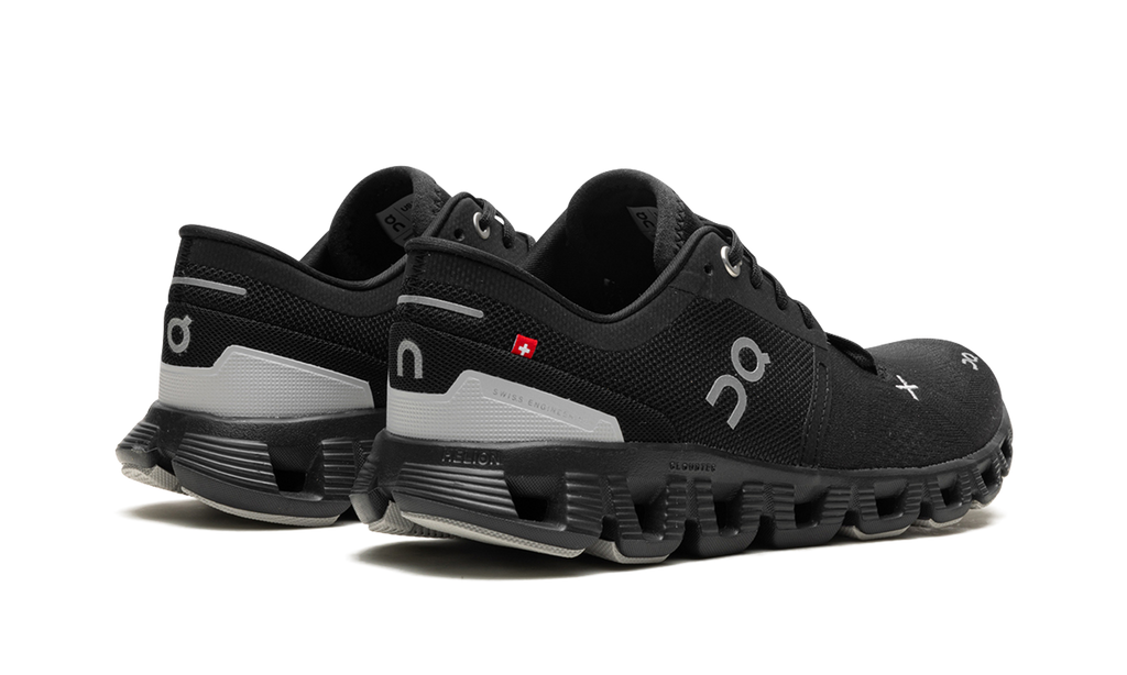 CLOUD X 3 WMNS "Black" 60.98696