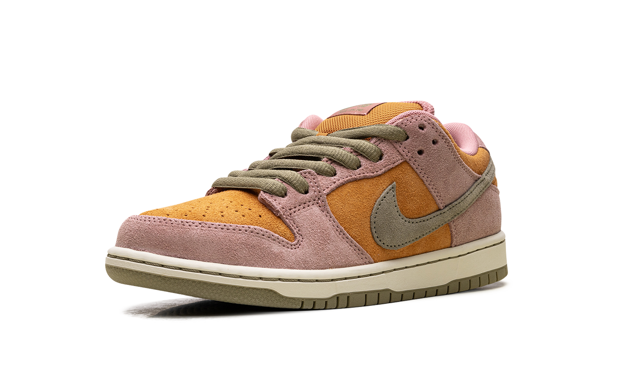 SB Dunk Low "Red Stardust" HJ4135 600
