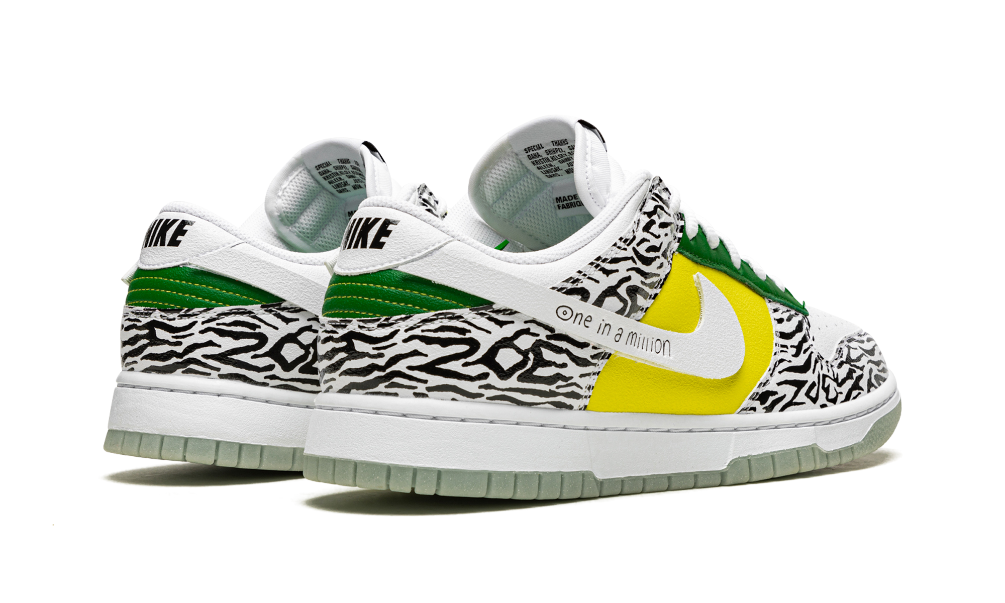 Dunk Low "Doernbecher 2022" DR7305 100