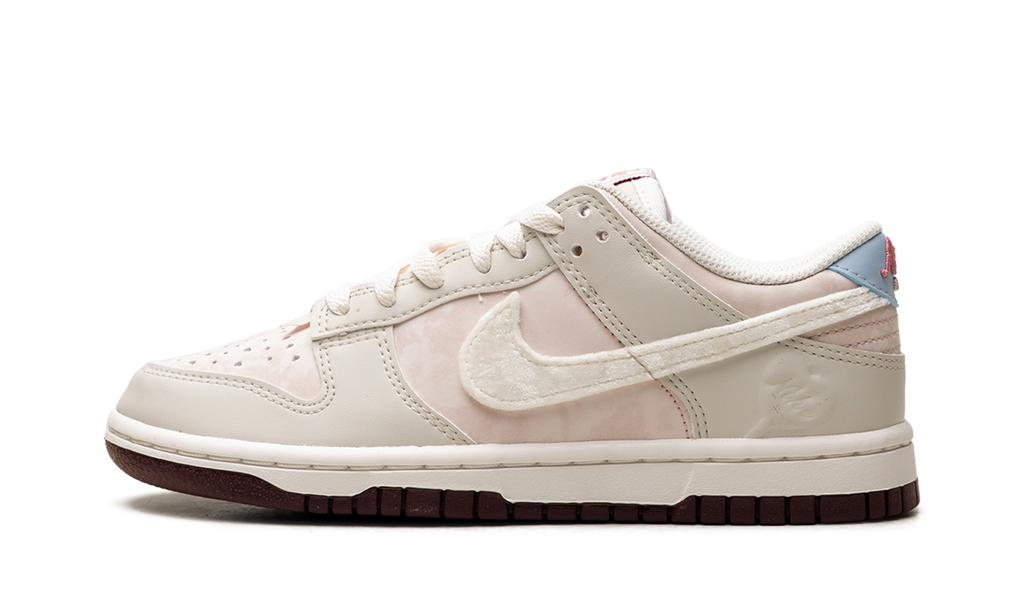 Nike Dunk Low WMNS "Valentine's Day" IQ1145 610
