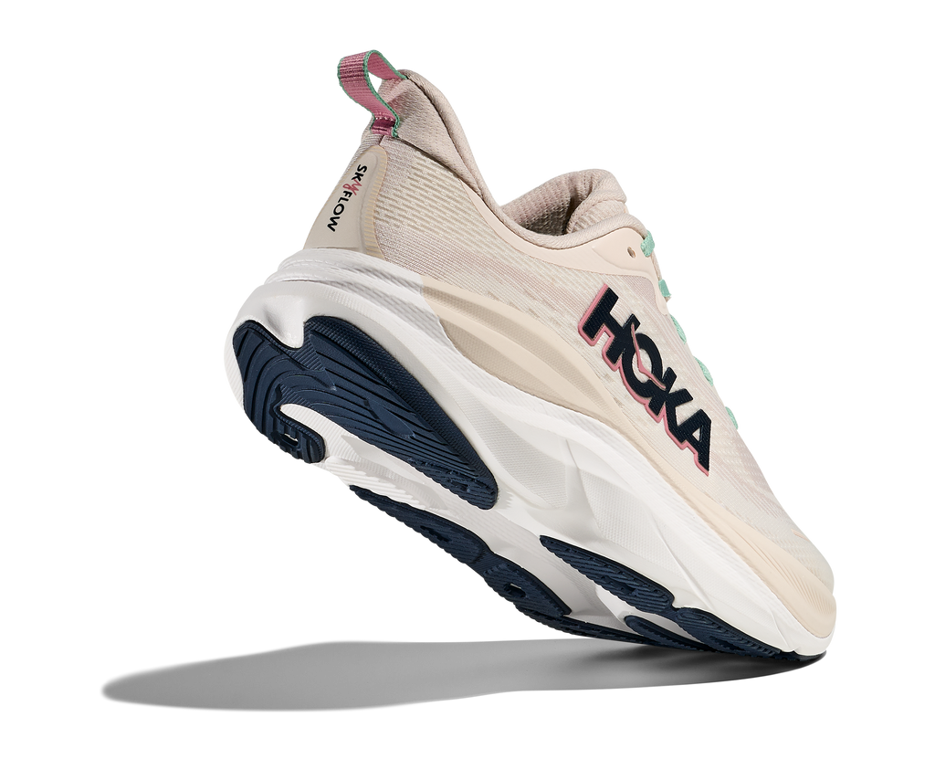 HOKA Women's Skyflow - ROSE CREAM / ALABASTER