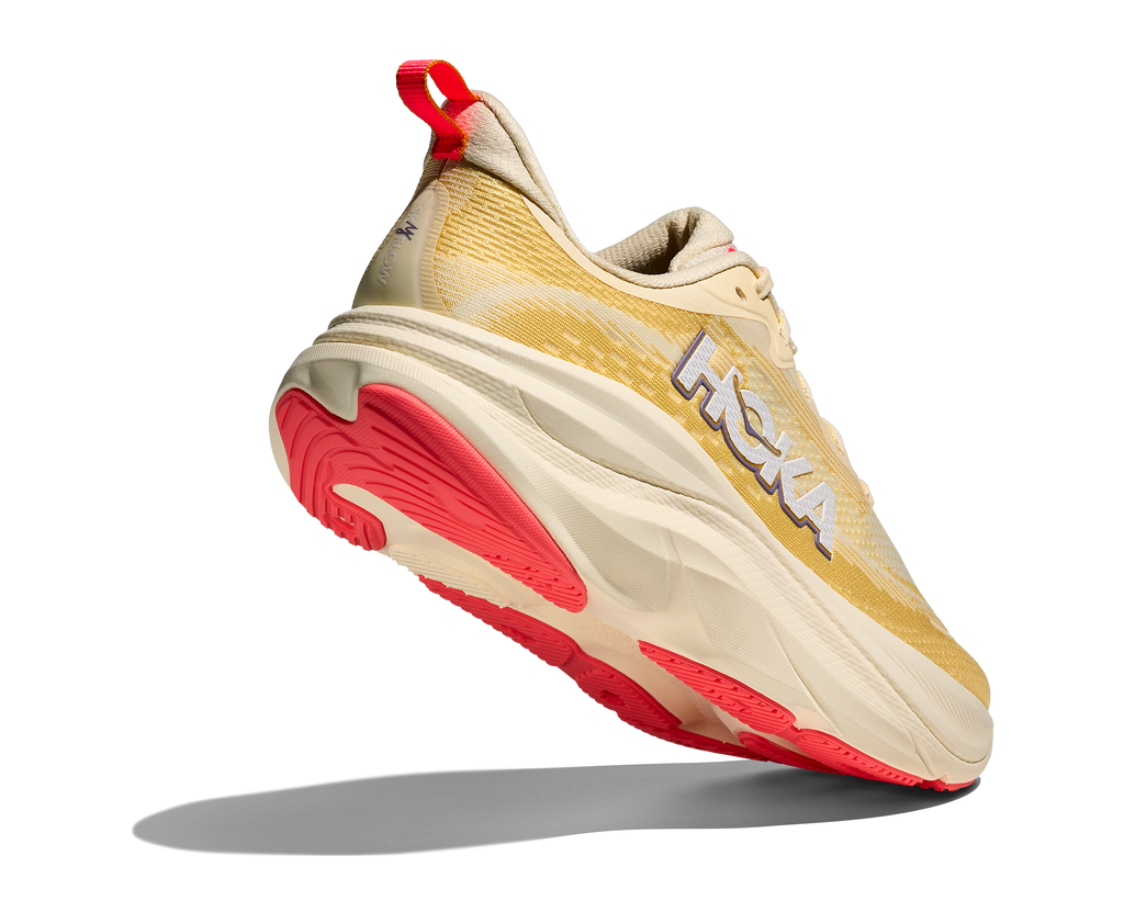 HOKA Women's Skyflow - VINTAGE YELLOW / SEMOLINA