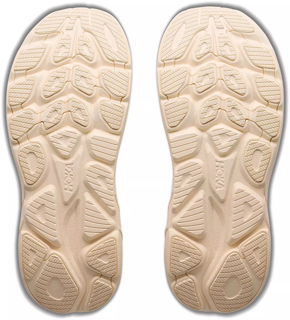 HOKA Women's CLIFTON 11 - ALABASTER / OAT MILK