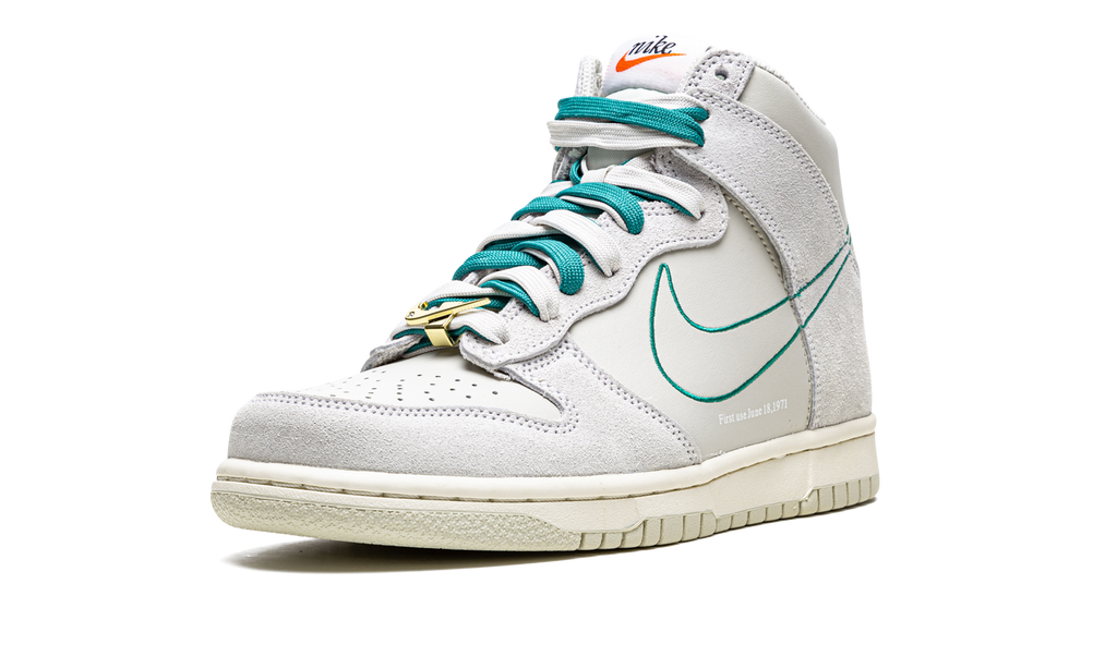 Dunk High SE GS "First Use - Green Noise" DD0733 001