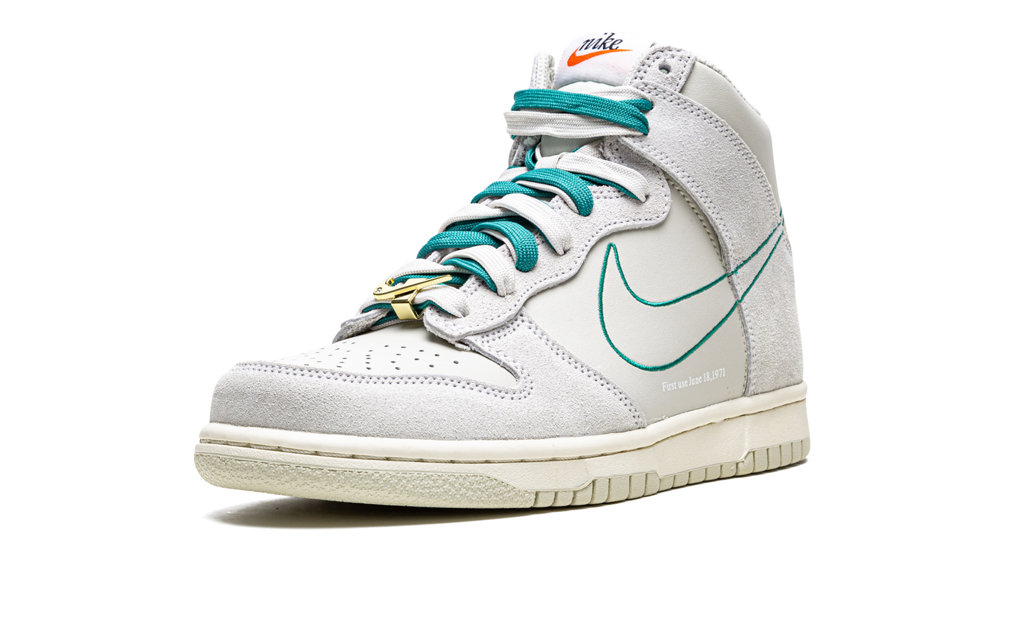 Dunk High SE GS "First Use - Green Noise" DD0733 001