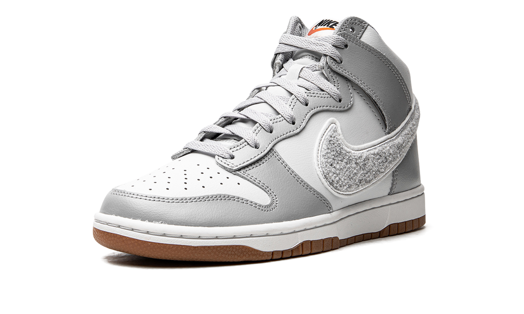 Dunk High "Chenille - Light Smoke" DR8805 003