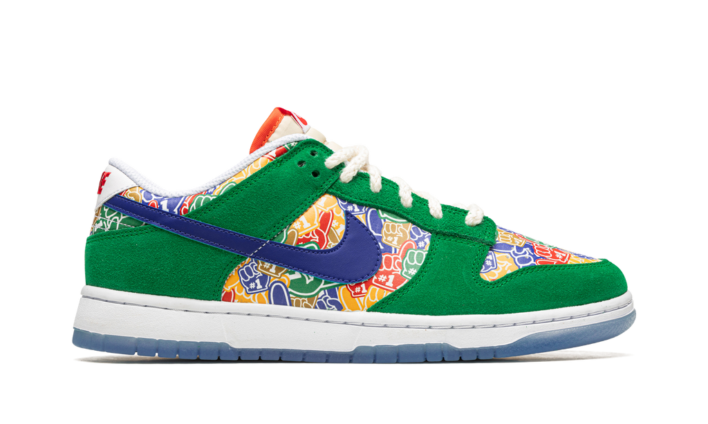 Dunk Low "Foam Finger" DZ5184 300