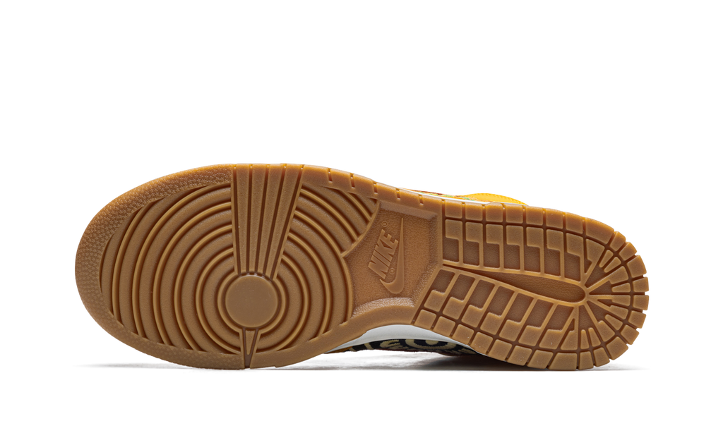 Dunk High "Somos Familia" DZ5354 045