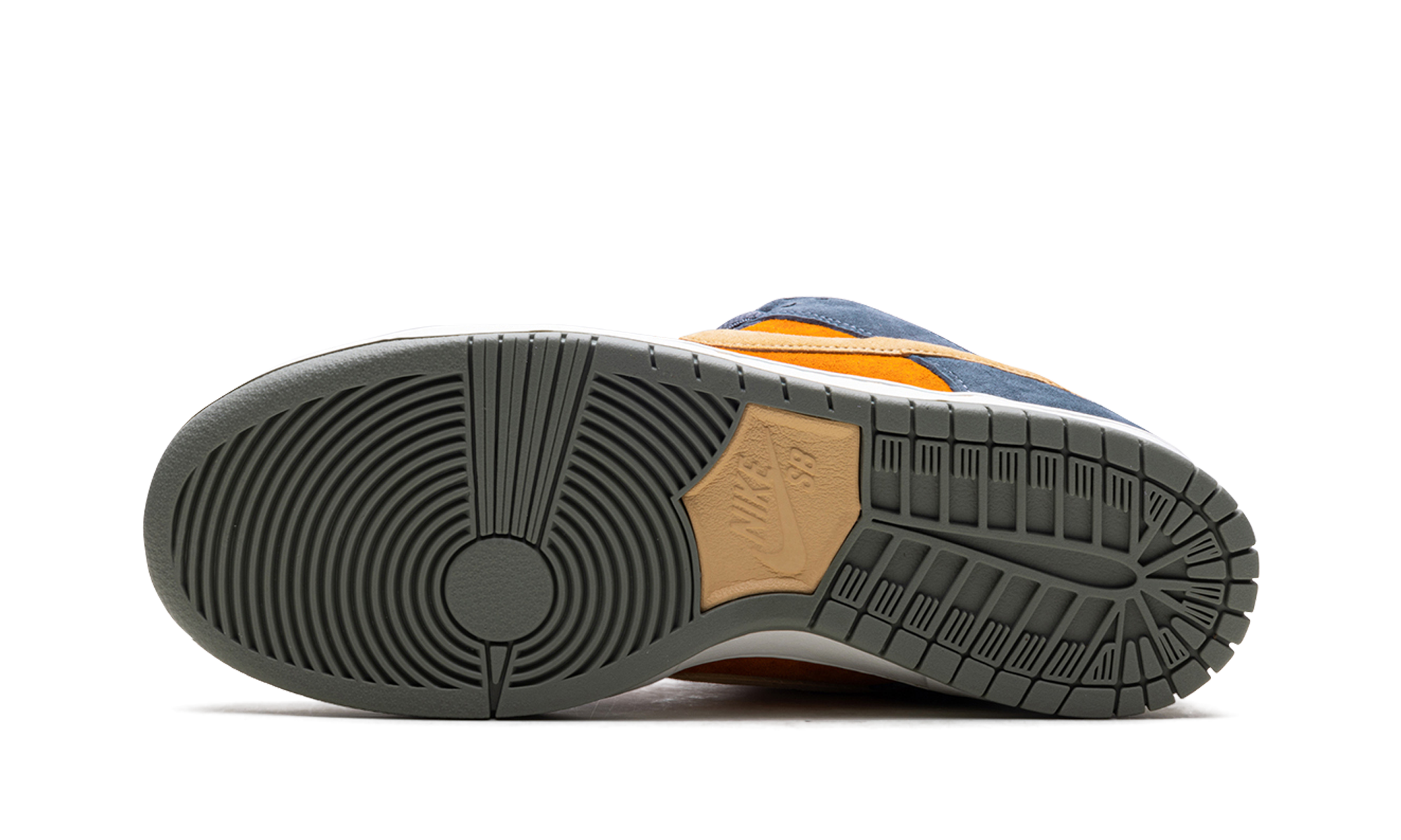 SB Dunk Low Pro "Light Carbon" HF3063 002