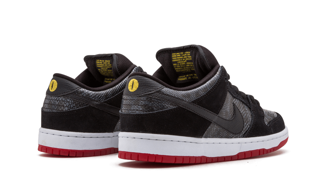 Dunk Low Premium SB "Snakeskin" 313170 017