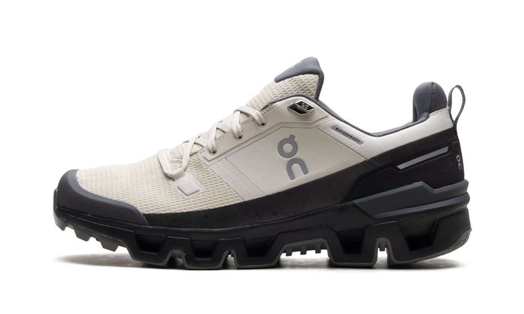 Cloudwander Waterproof WMNS "Sand/Black" 73.97667