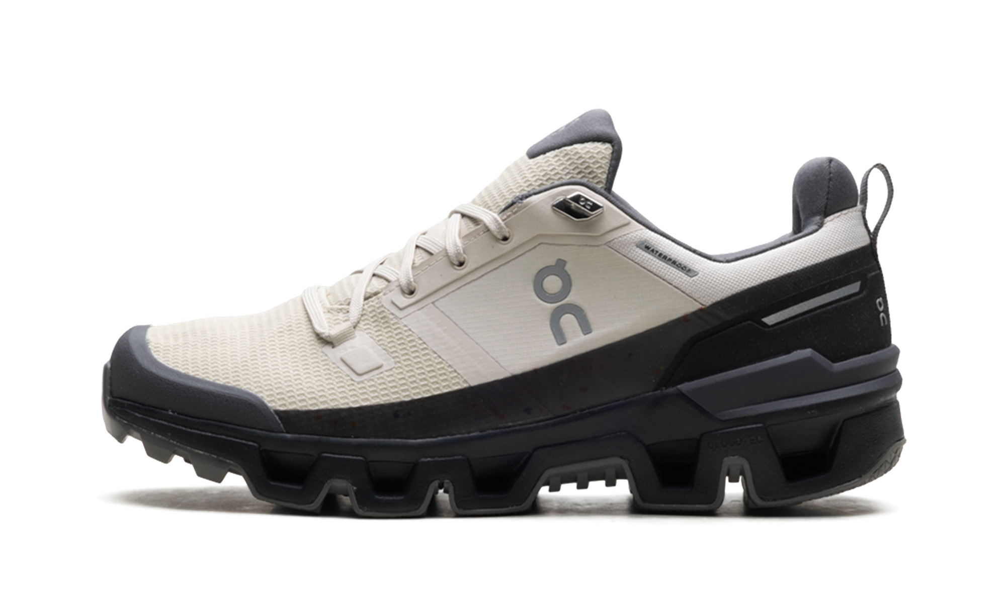 Cloudwander Waterproof WMNS "Sand/Black" 73.97667