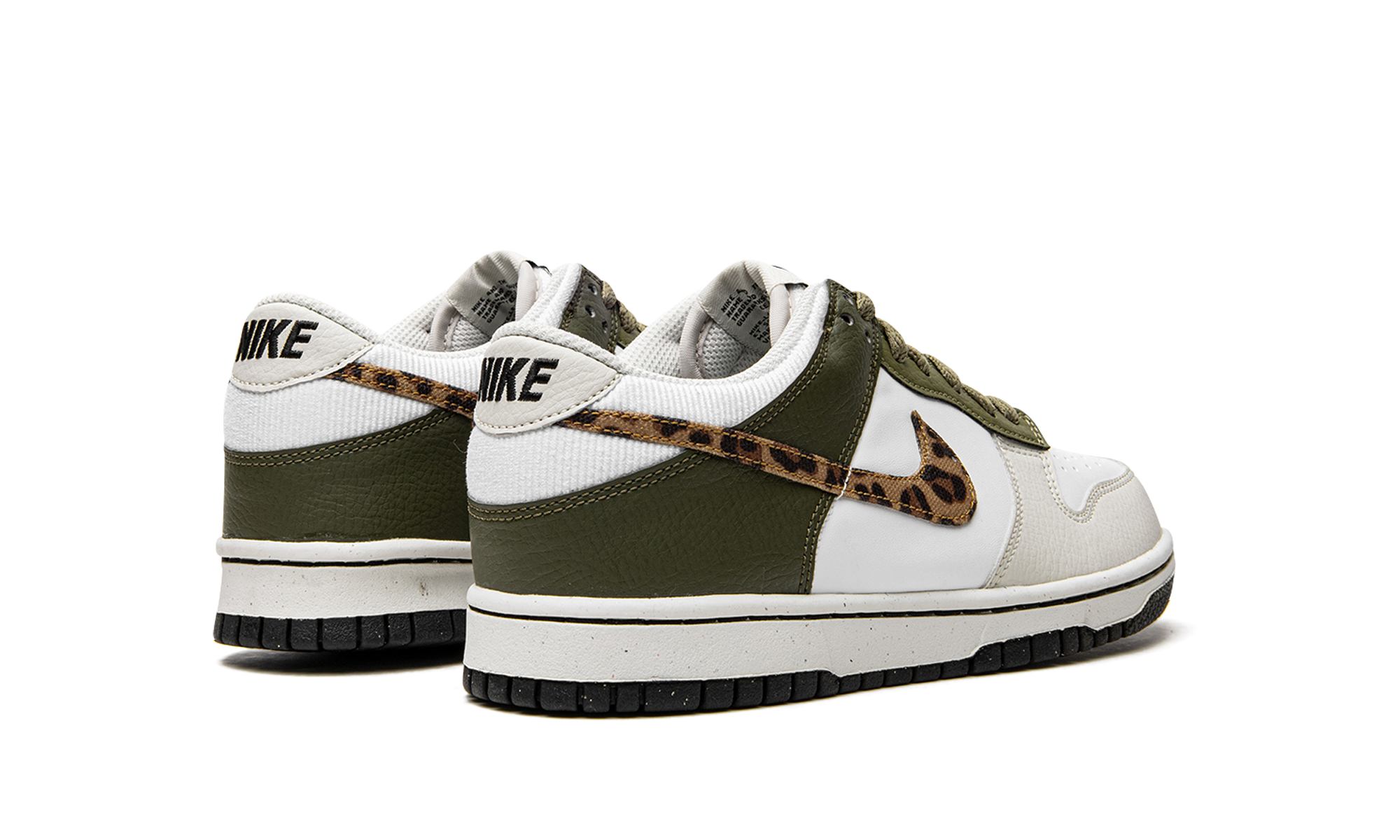 Dunk Low GS "Animal Instinct" DX9282 100