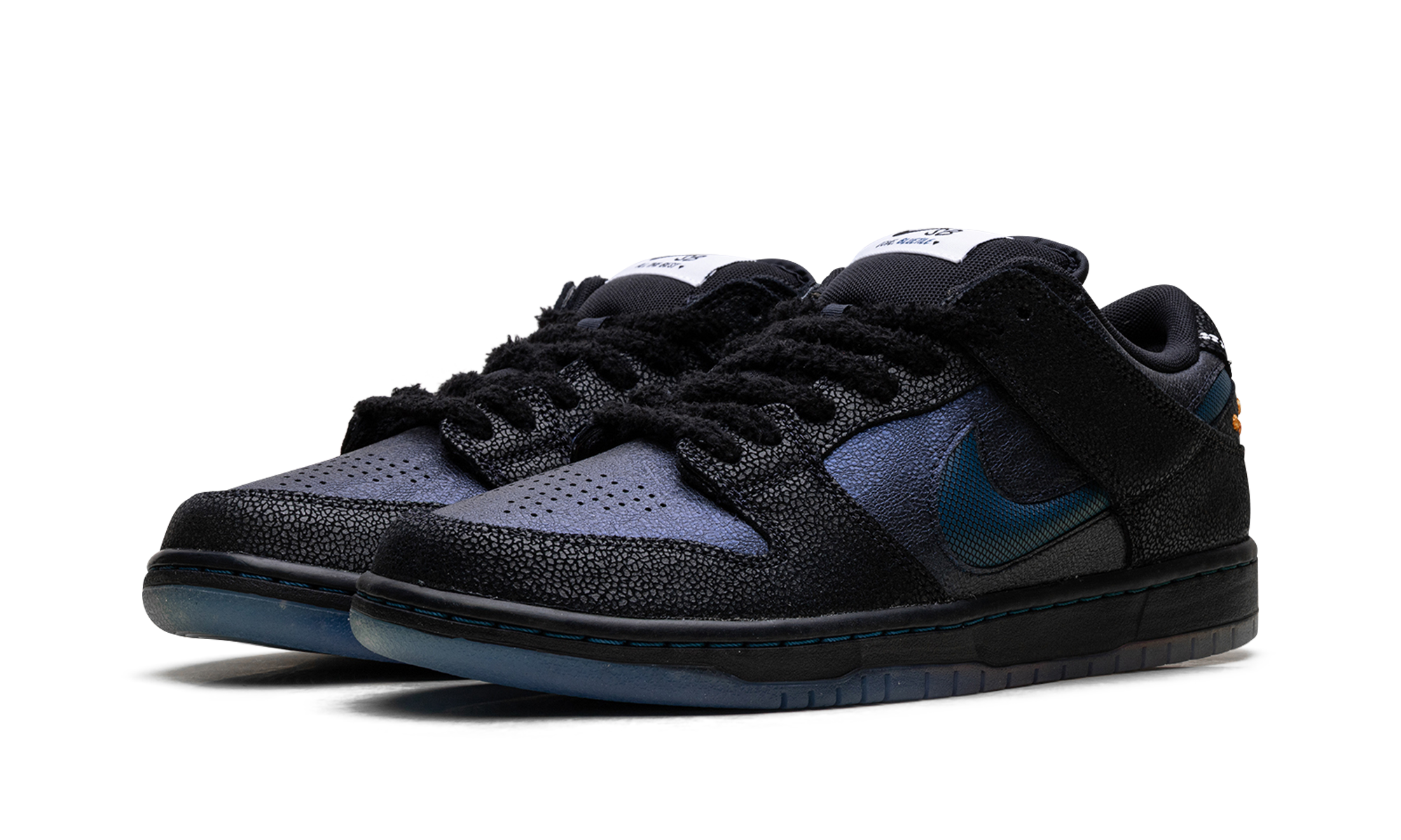 SB Dunk Low Pro "Bluetile Skateboards" IQ1323 001