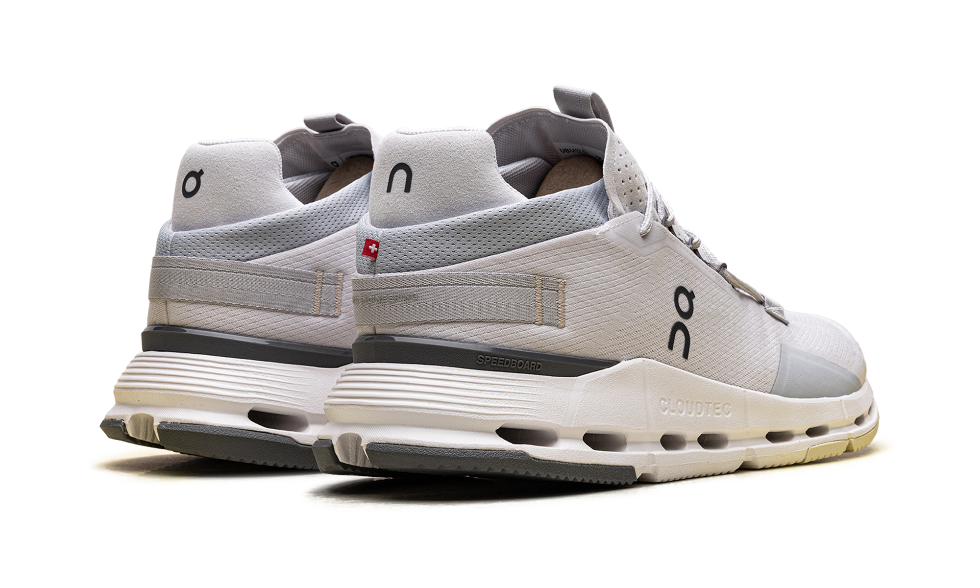 On Cloudnova 2 "Frost Cream" 3ME30212202