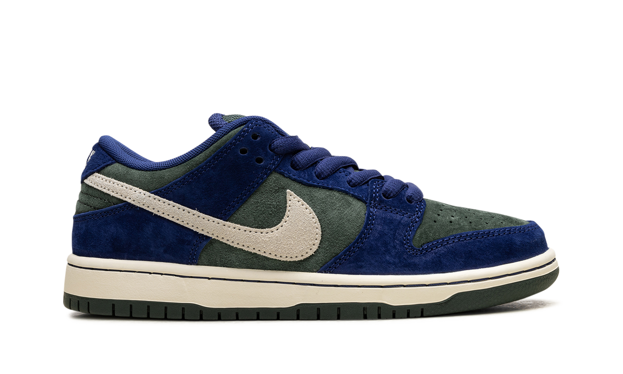 SB Dunk "Deep Royal Blue" HF3704 400