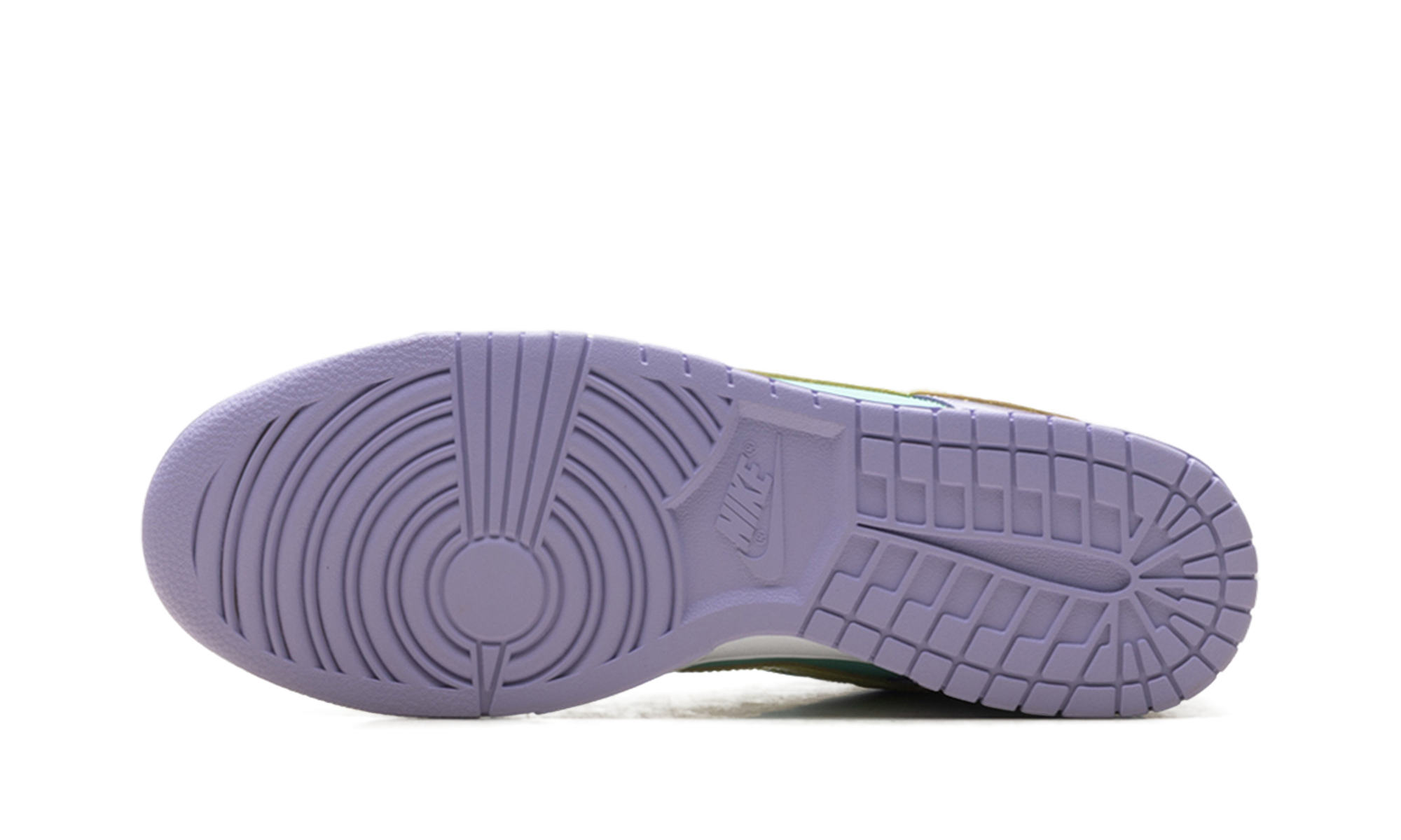 Dunk Low "Easter (2026)" IQ9404 349