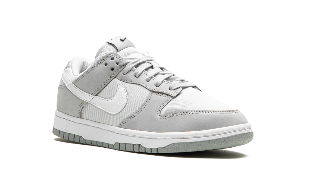 DUNK LOW LX NBHD WMNS "Light Smoke Grey" FB7720 002