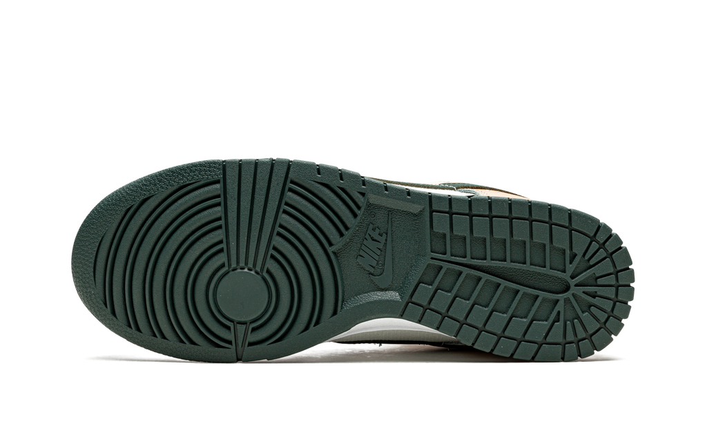 Dunk Low SE "Multi-Camo" DH0957 100