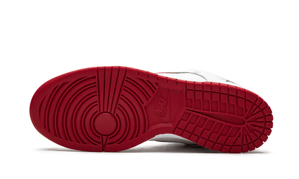 SB Dunk Low "Supreme - Jewel Swoosh Red/White" CK3480 600