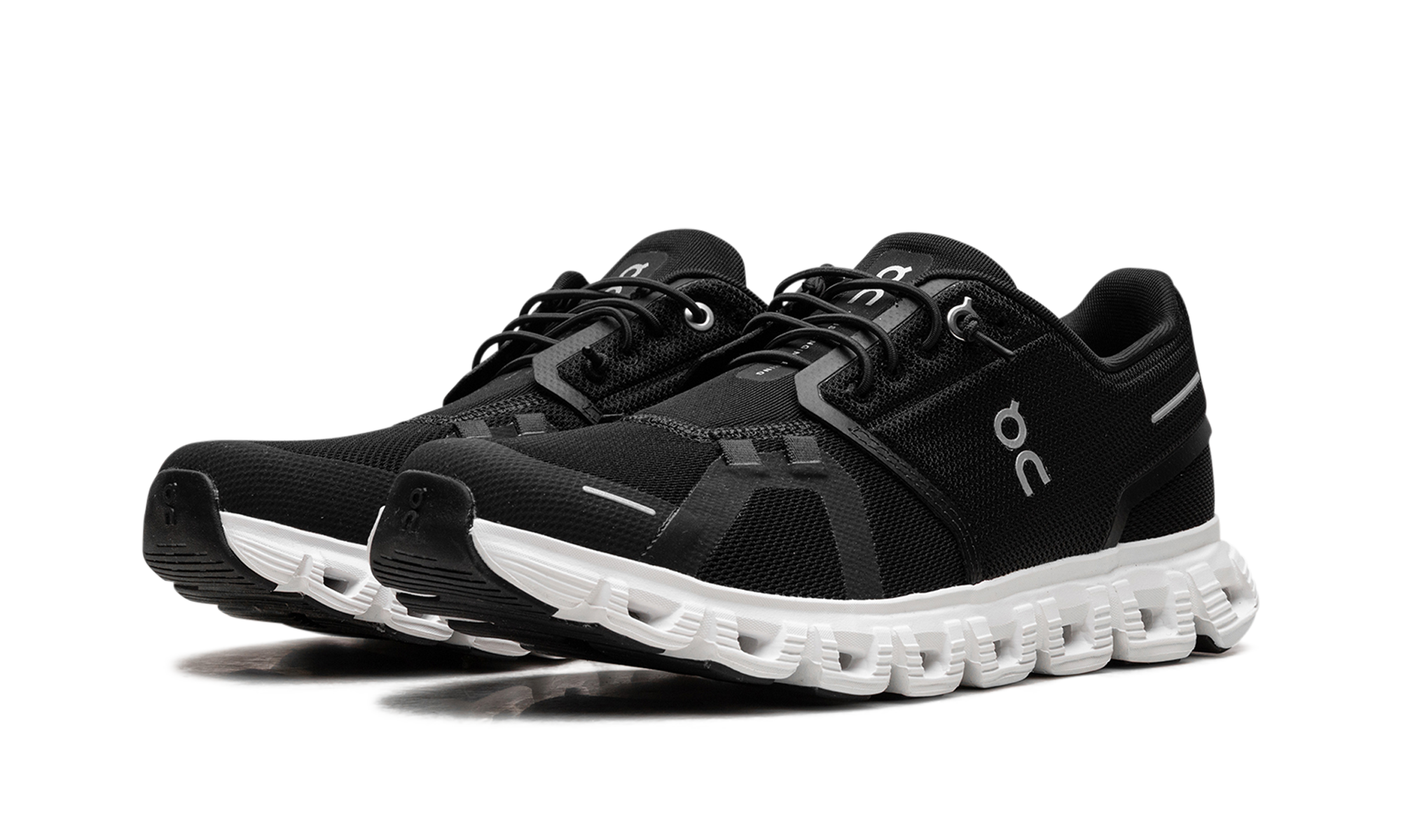 Cloud 6 WMNS "Black White" 3WF10060299