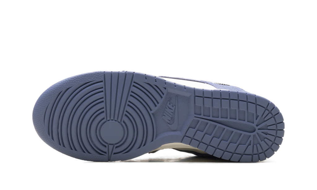 Dunk Low WMNS "World Indigo Mini Swoosh" IB4417 103