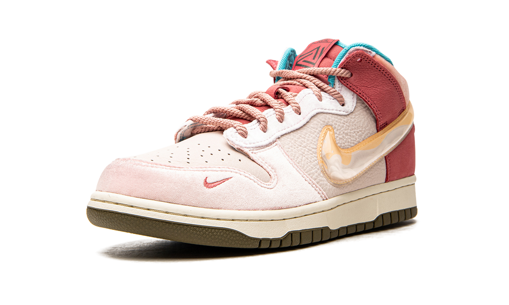 Dunk Mid "Social Status - Strawberry Chocolate" DJ1173 600