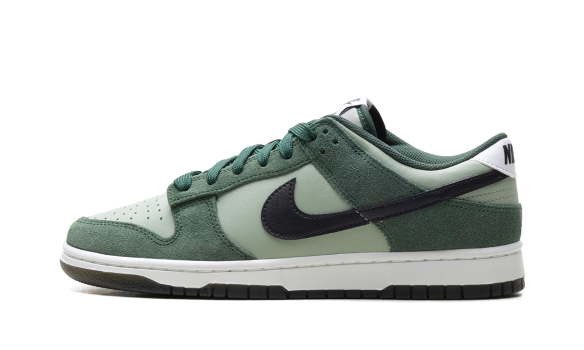 Dunk Low Retro SE "Jade Horizon / Fir" IB6399 301