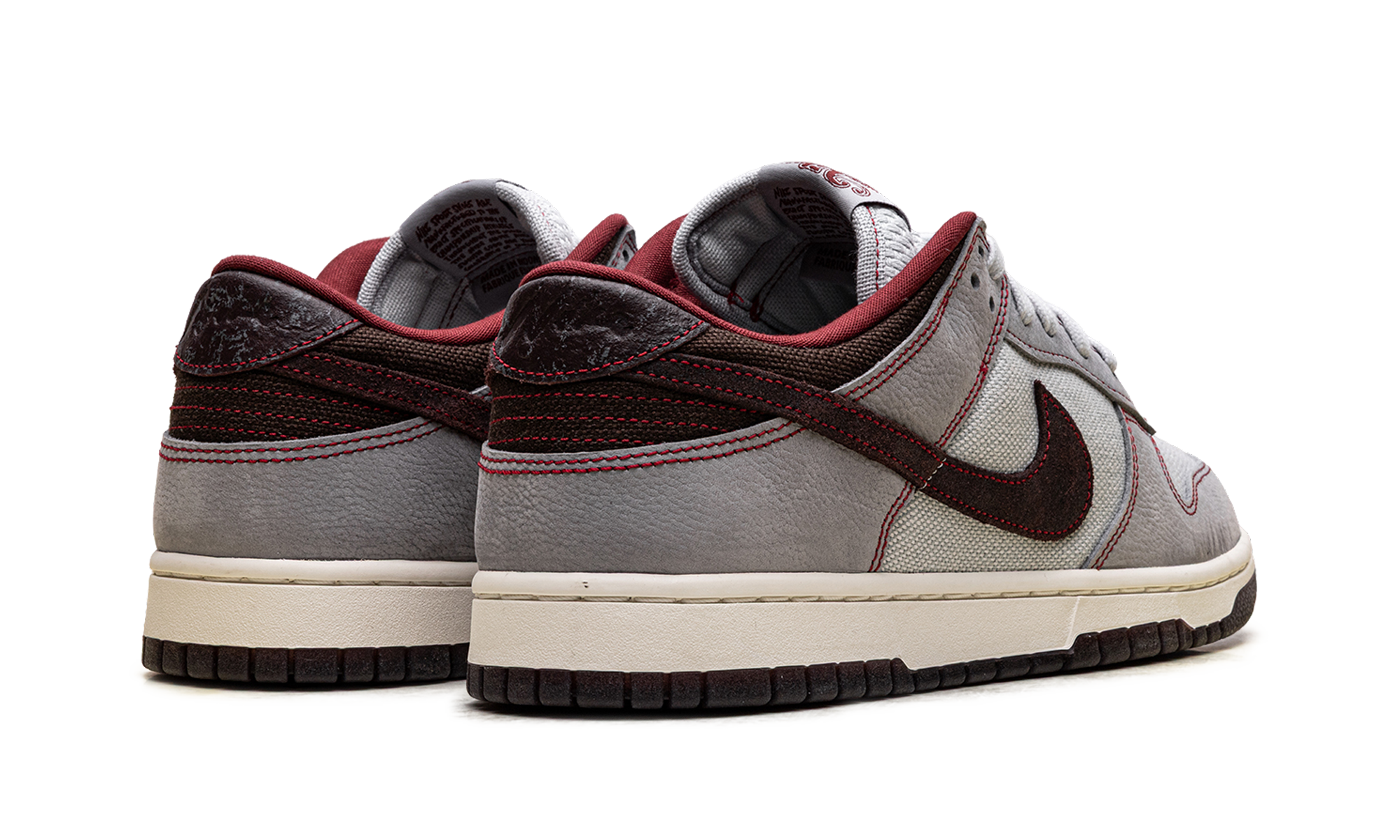Dunk Low Retro SE "Pure Platinum / Wolf Grey / Team Red / Burgundy Crush" IH1942 001