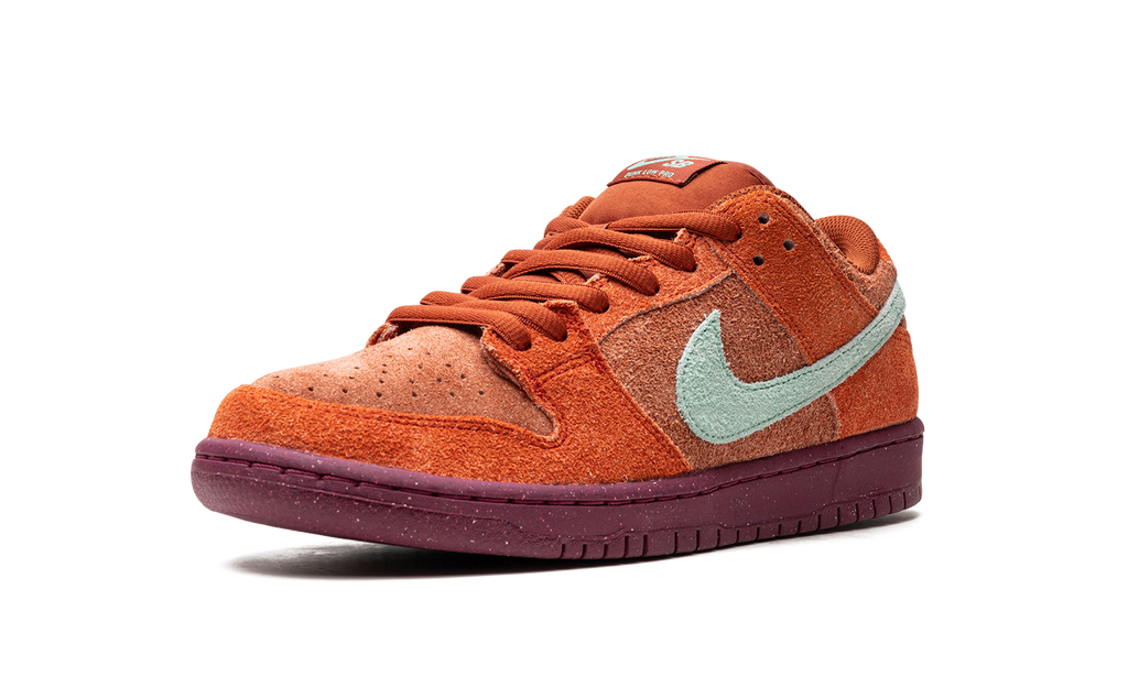 SB Dunk Low Pro Prm "Mystic Red" DV5429 601