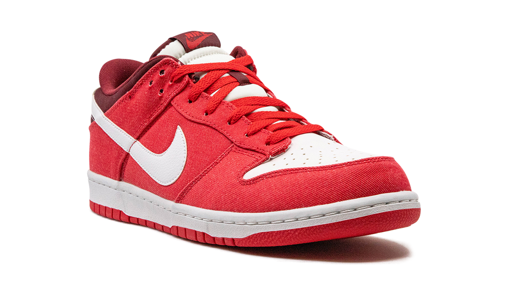 Dunk Low "Hyper Red" 318019 604
