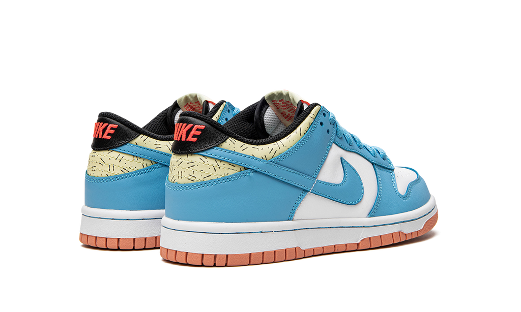 DUNK LOW SE KYR (GS) "Kyrie Irving - Baltic Blue" DN4179 400
