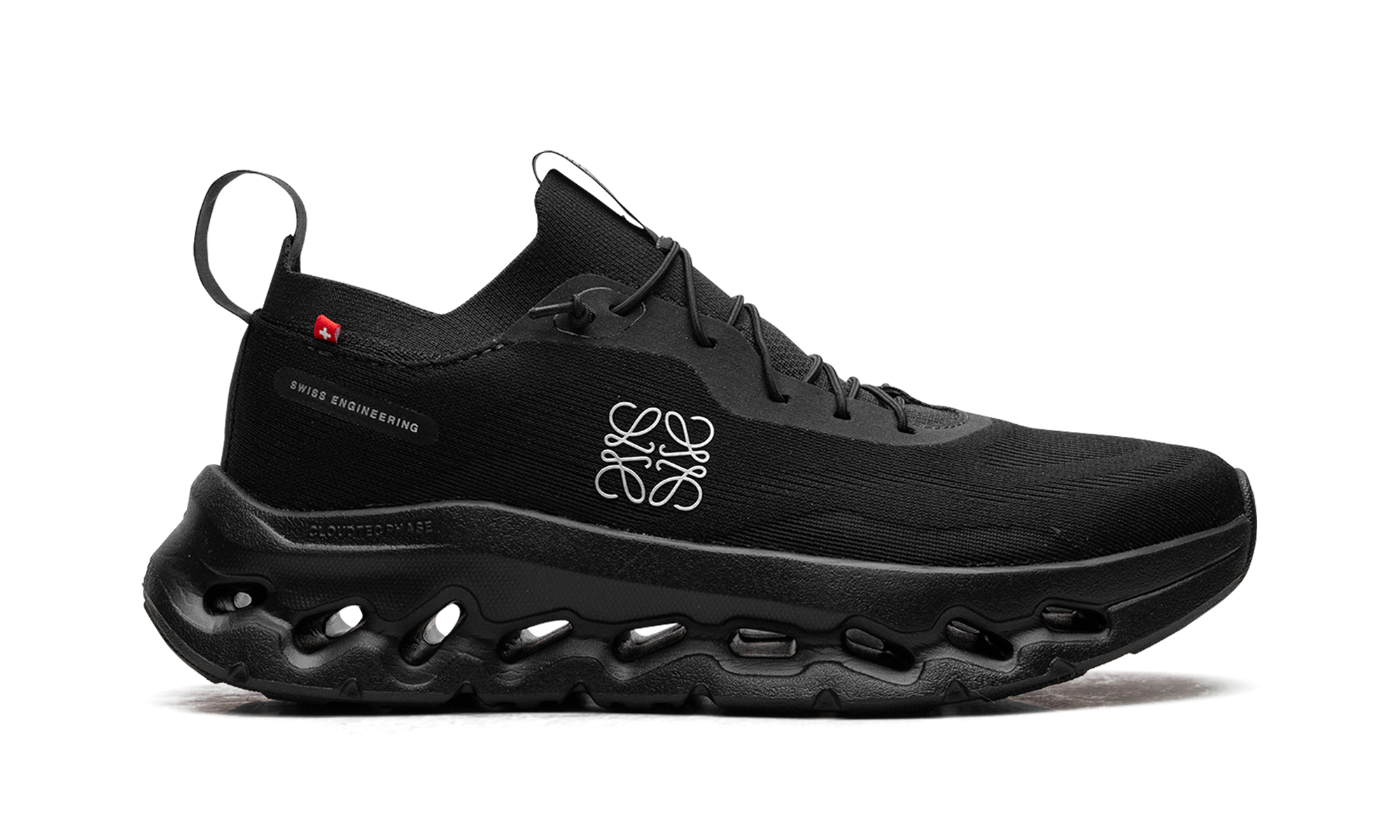 Cloudtilt WMNS "LOEWE All Black" 3WD30310485