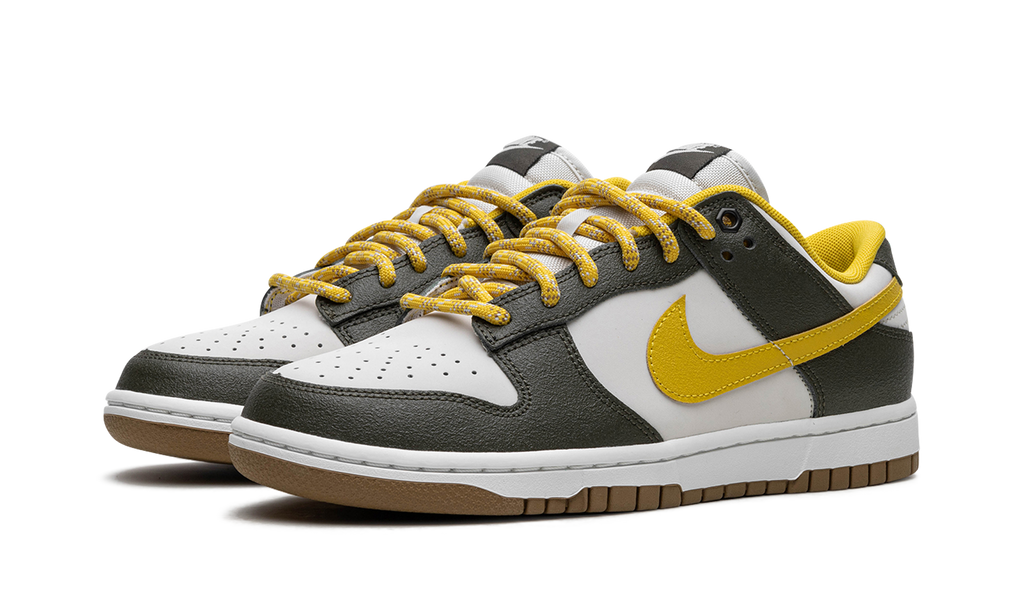 Dunk Low "Cargo Khaki / Vivid Sulfur" FV3629 371