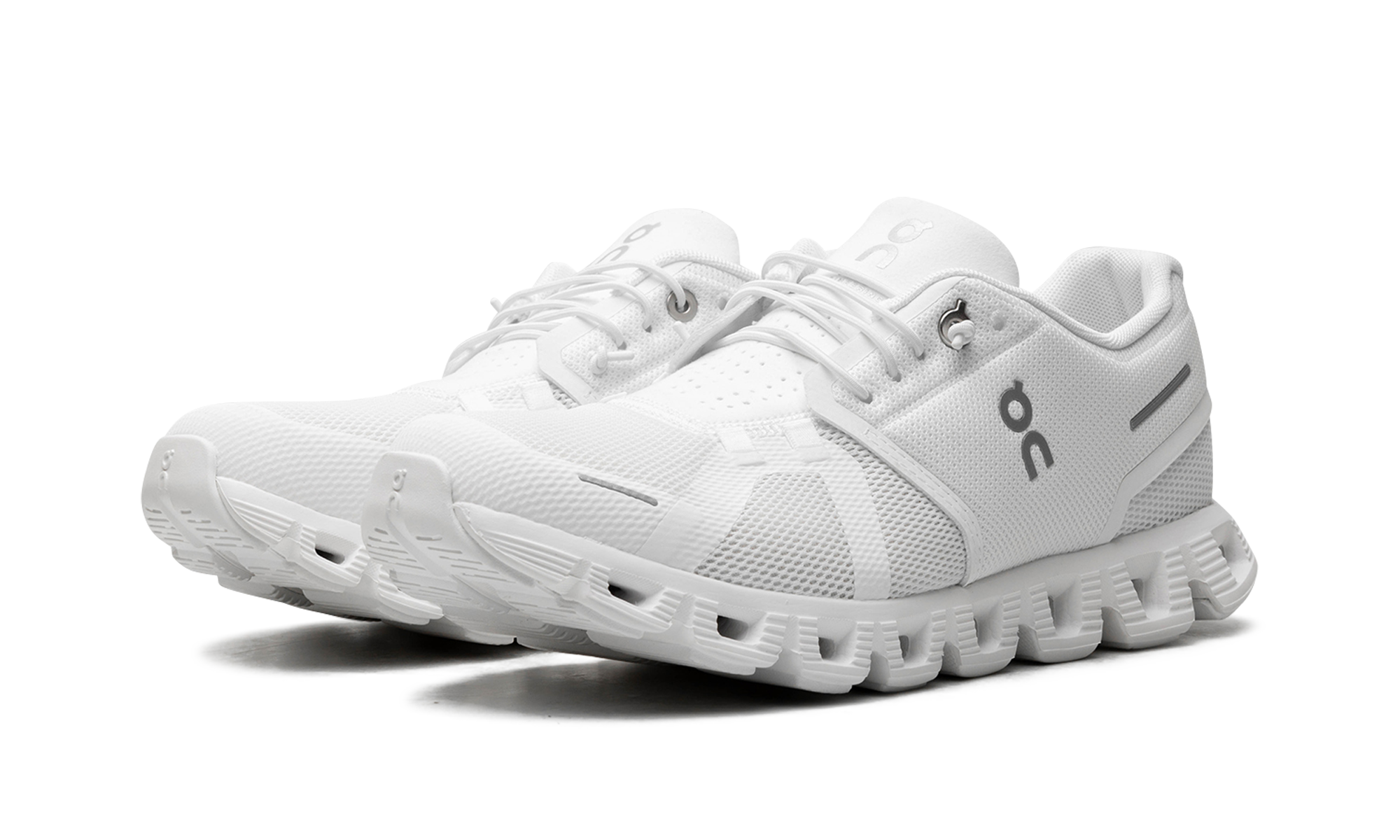 Cloud 5 "Undyed White White" 59.98376
