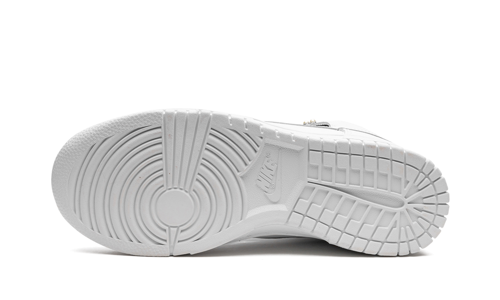 DUNK HIGH SE MNS WMNS "Pearl White" DM7607 100