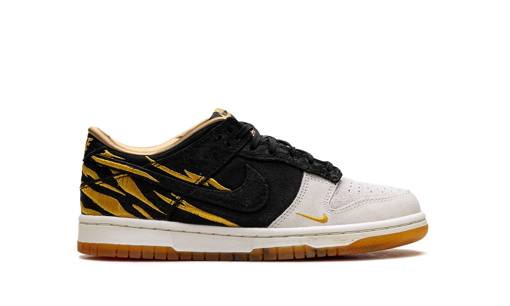 Dunk Low GS "Year of the Tiger (2022)" DQ5351 001