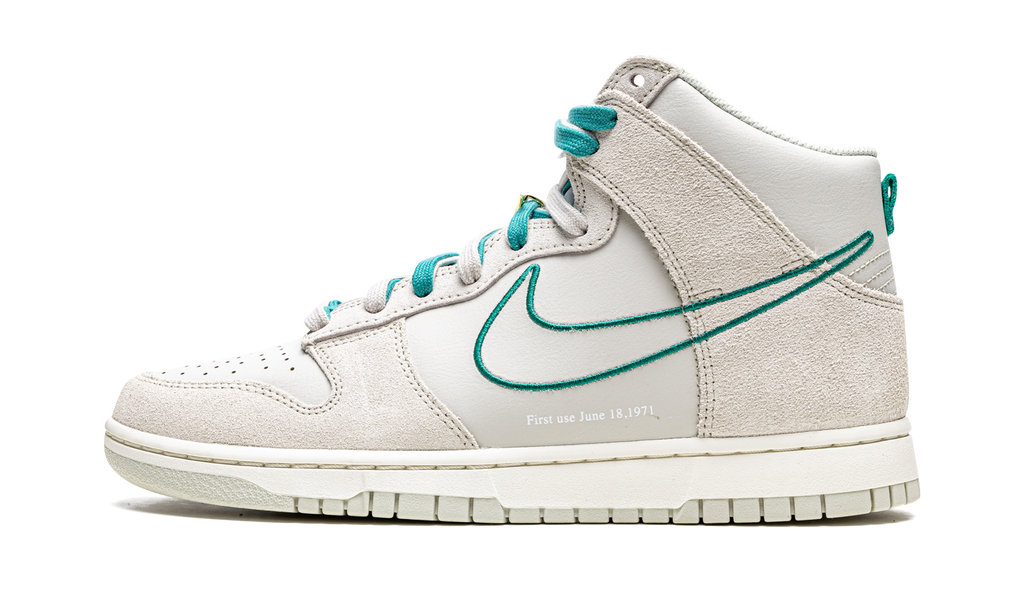 Dunk High SE "First Use - Green Noise" DH0960 001
