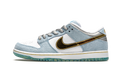 SB Dunk Low "Sean Cliver - Holiday Special" DC9936 100