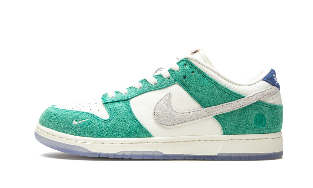Dunk Low / Kasina "Road Sign" CZ6501 101