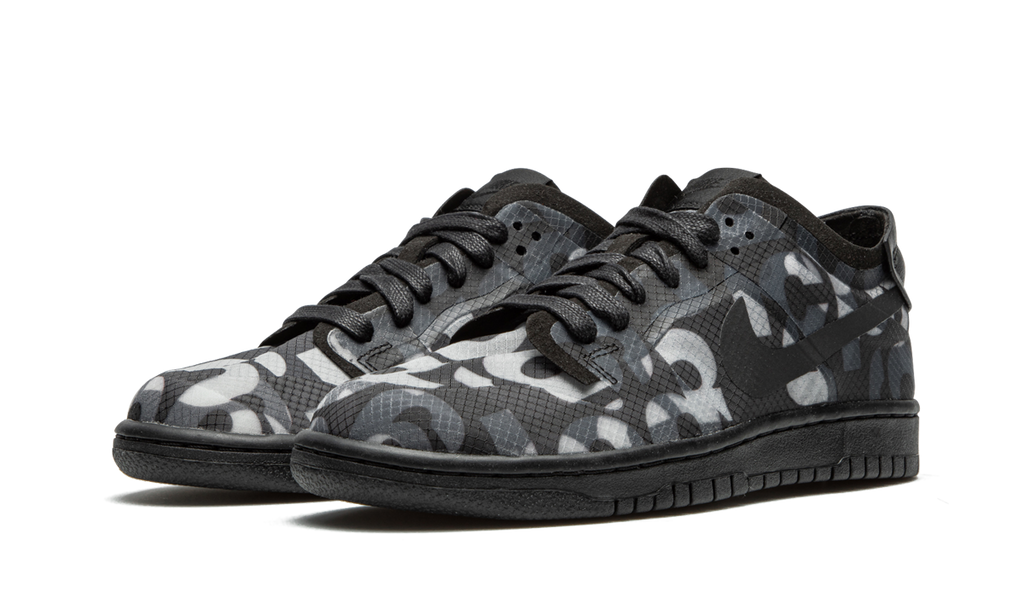 DUNK LOW WMNS "Comme des Garçons - Monogram Print" CZ2675 001