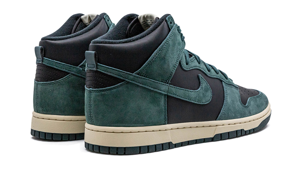 Dunk High "Faded Spruce" DQ7679 002
