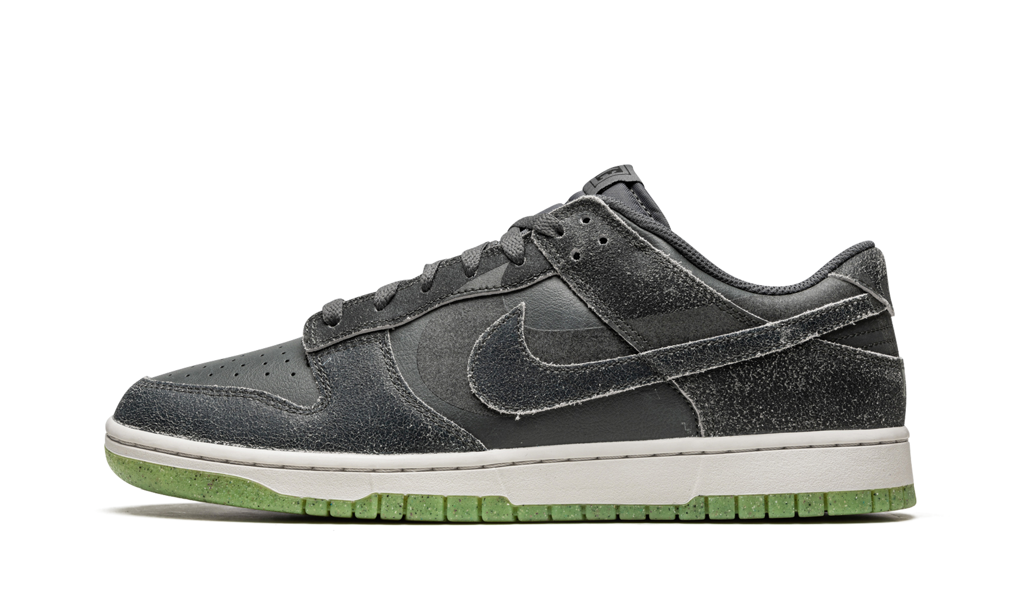 Dunk Low Retro PRM "Halloween 2022" DQ7681 001
