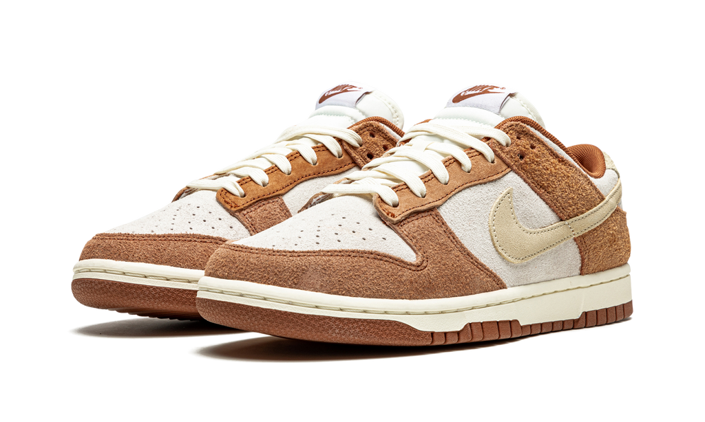 Dunk Low PRM "Medium Curry" DD1390 100