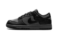 Dunk Low WMNS "Black Roses" HF1986 001