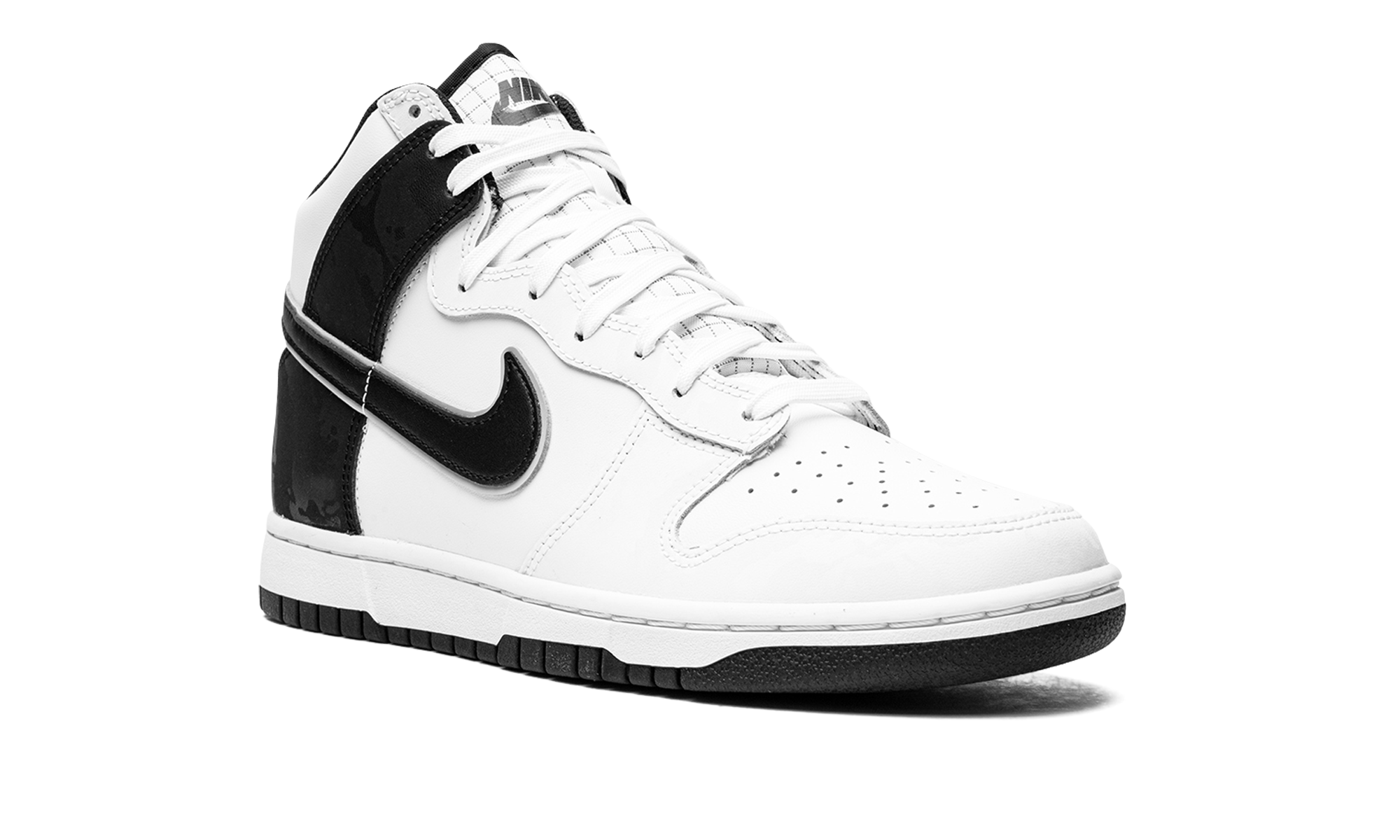 Dunk High Retro SE "White Black Camo" DD3359 100