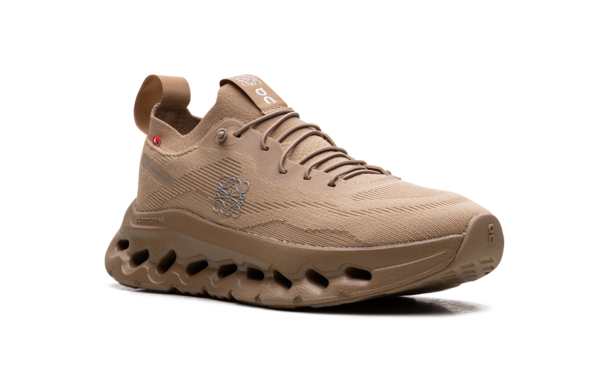 Cloudtilt WMNS "LOEWE Dark Sand" 3WD30313505