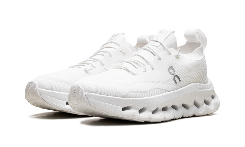 Cloudtilt WMNS "LOEWE All White" 3WD30310108