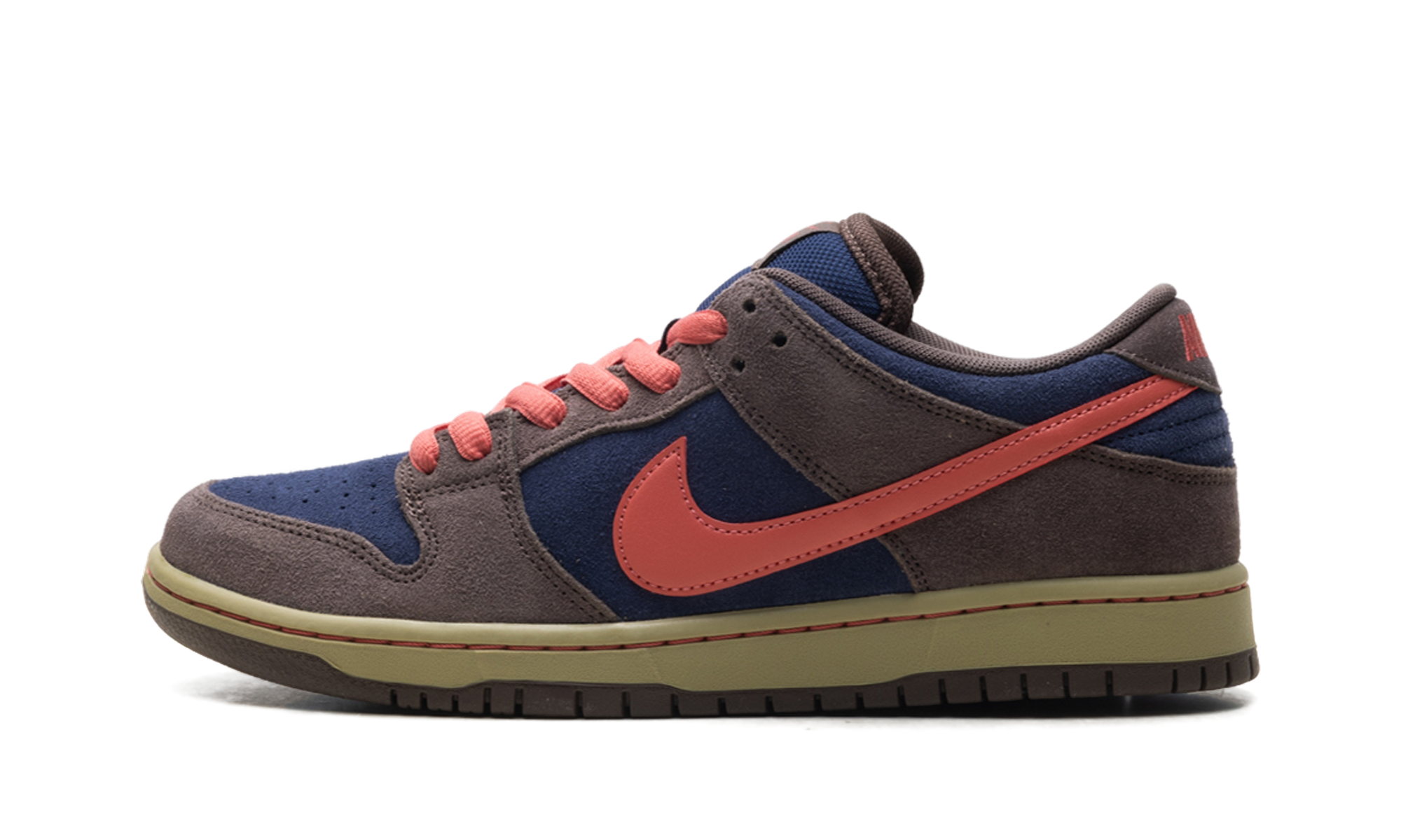 SB Dunk Low Pro "Baroque Brown Adobe" HQ1625 200