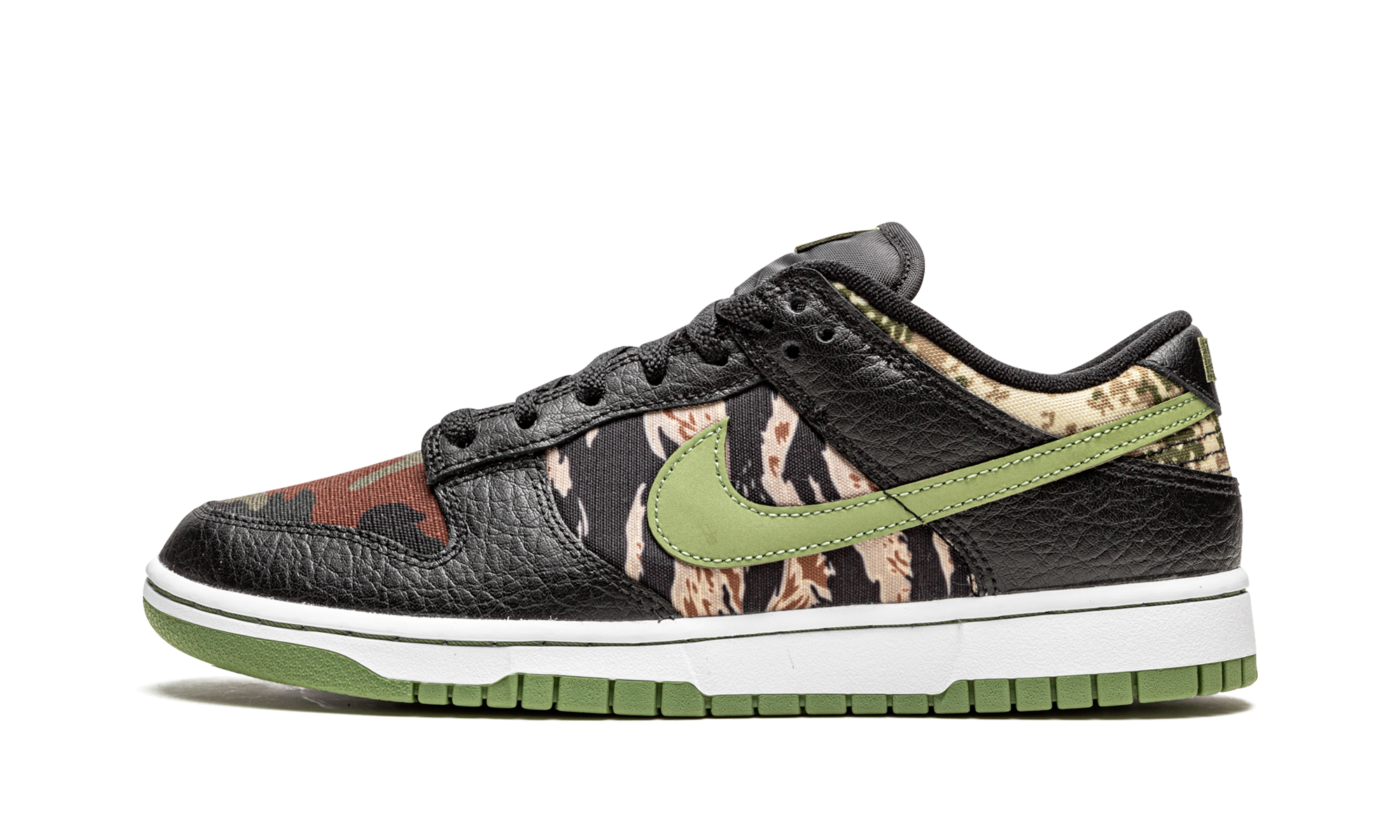 Dunk Low "Black Multi-Camo" DH0957 001